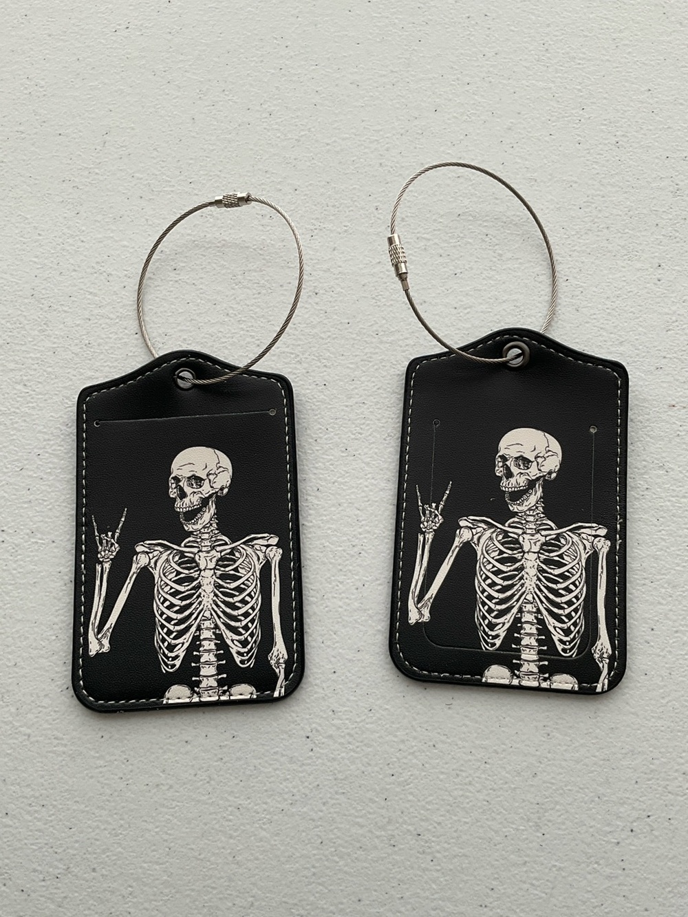 2-Pc. Kzemstli Skeleton Graphic Luggage Tags — Black & White